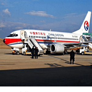 遵义新舟机场物流航空快运业稳步发展的原因是什么？